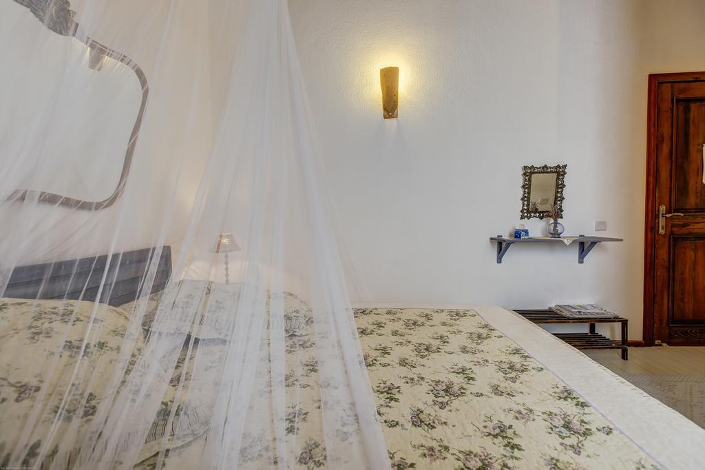 Retro Butik Otel (Adults Only) Cesme Bagian luar foto