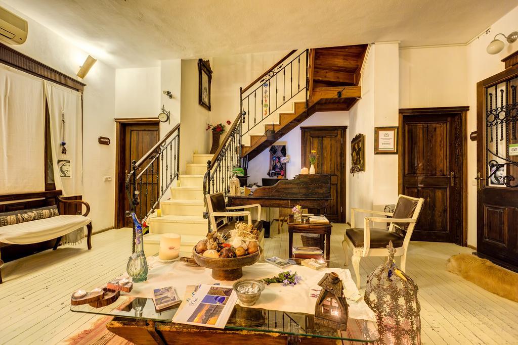 Retro Butik Otel (Adults Only) Cesme Bagian luar foto
