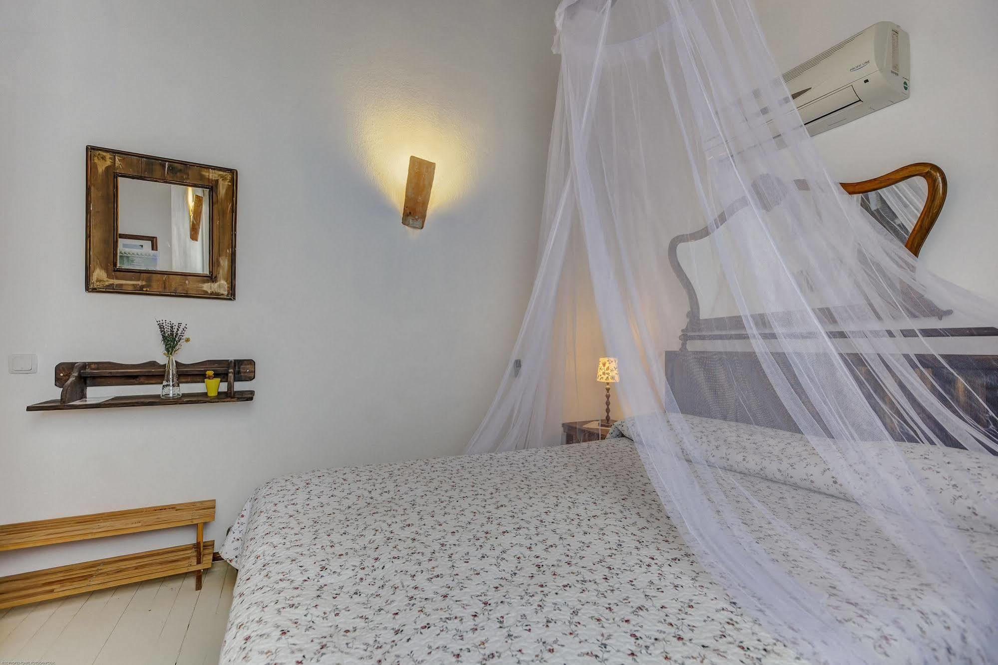 Retro Butik Otel (Adults Only) Cesme Bagian luar foto