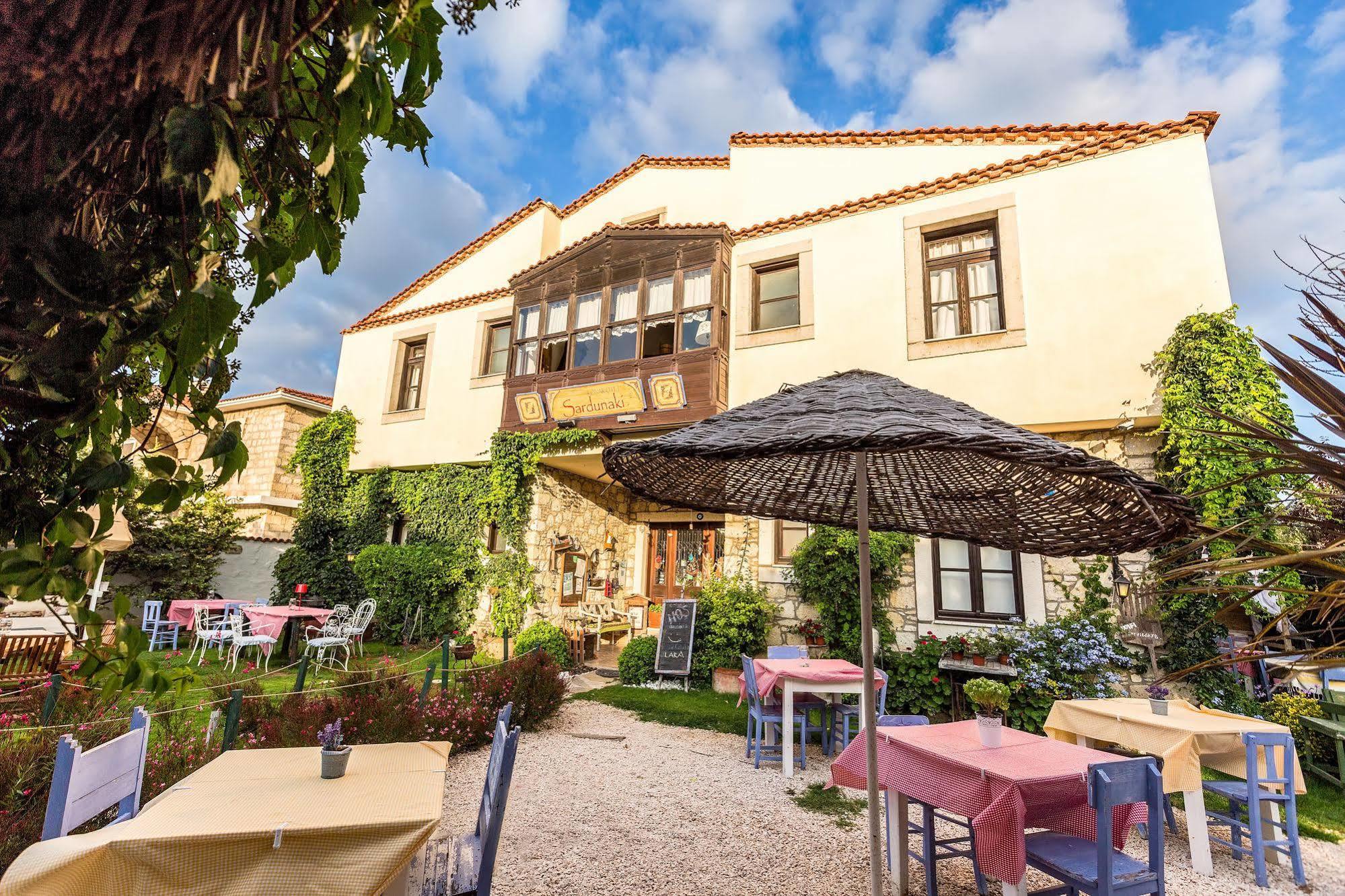Retro Butik Otel (Adults Only) Cesme Bagian luar foto